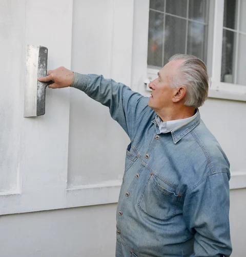 Gevel bepleisteren met isolatie